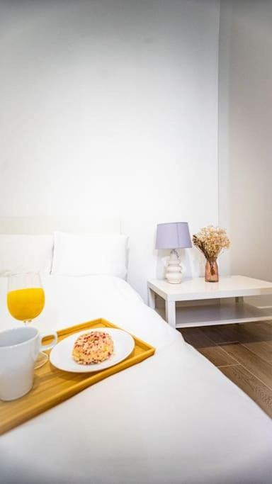 Lovely Apartment In วอร์ซอ ภายนอก รูปภาพ